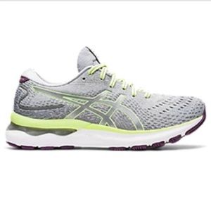 NWT ASICS Gel Nimbus 24